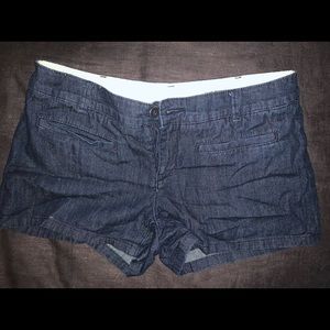 Club Monaco shorts